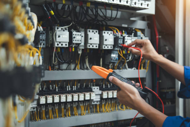 Best 24-Hour Electrician  in Grundy Center, IA